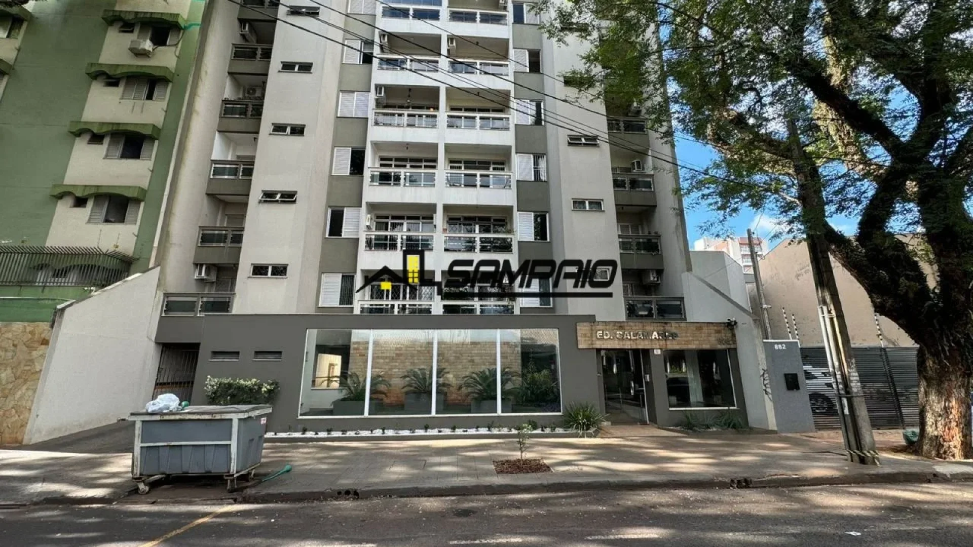 Apartamentos para locação no Zona 07 em Maringá - foto 1