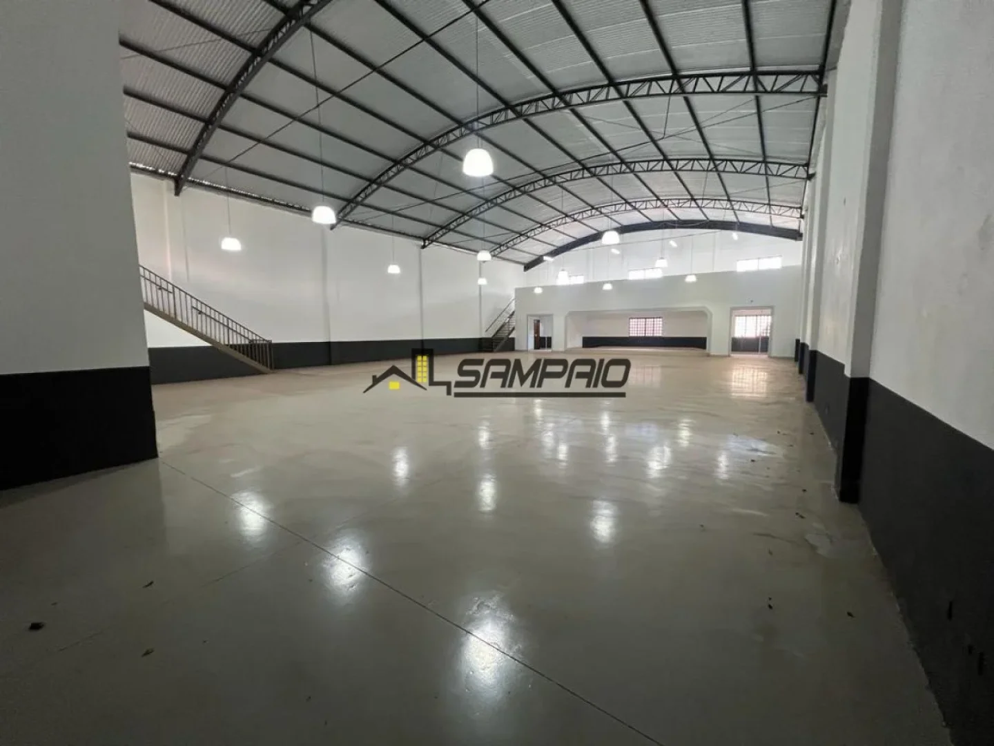 Barracão Comercial para locação no Jardim Sumaré em Maringá - foto 4