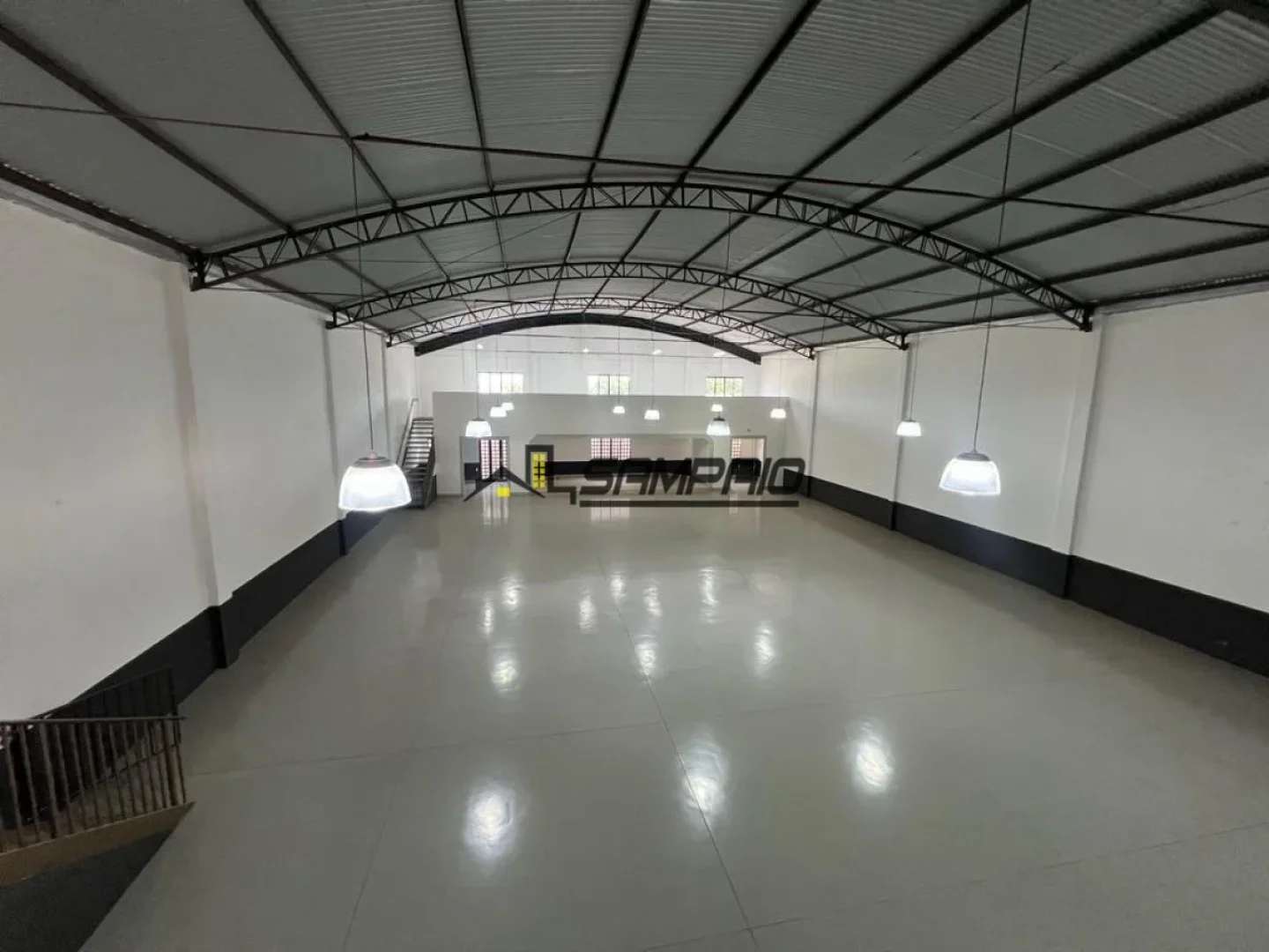 Barracão Comercial para locação no Jardim Sumaré em Maringá - foto 6