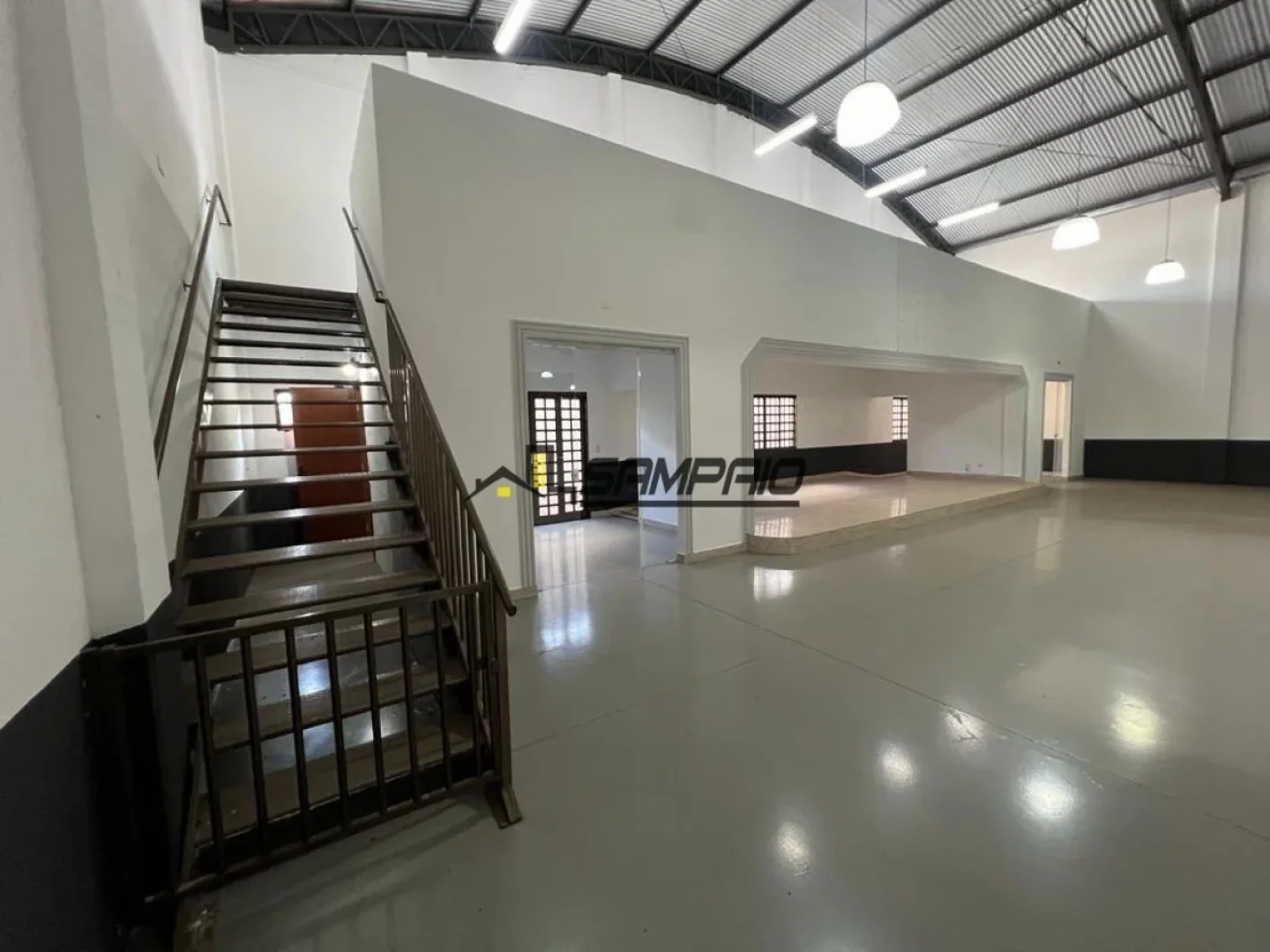 Barracão Comercial para locação no Jardim Sumaré em Maringá - foto 10