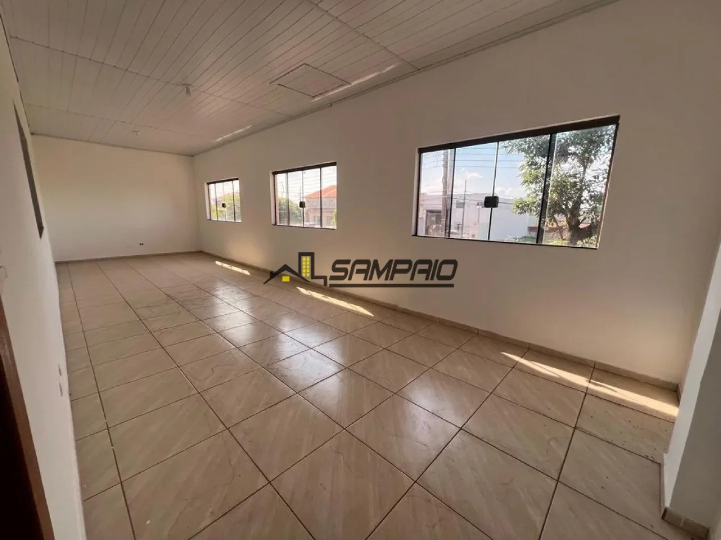 Barracão Comercial para locação no Jardim Sumaré em Maringá - foto 13