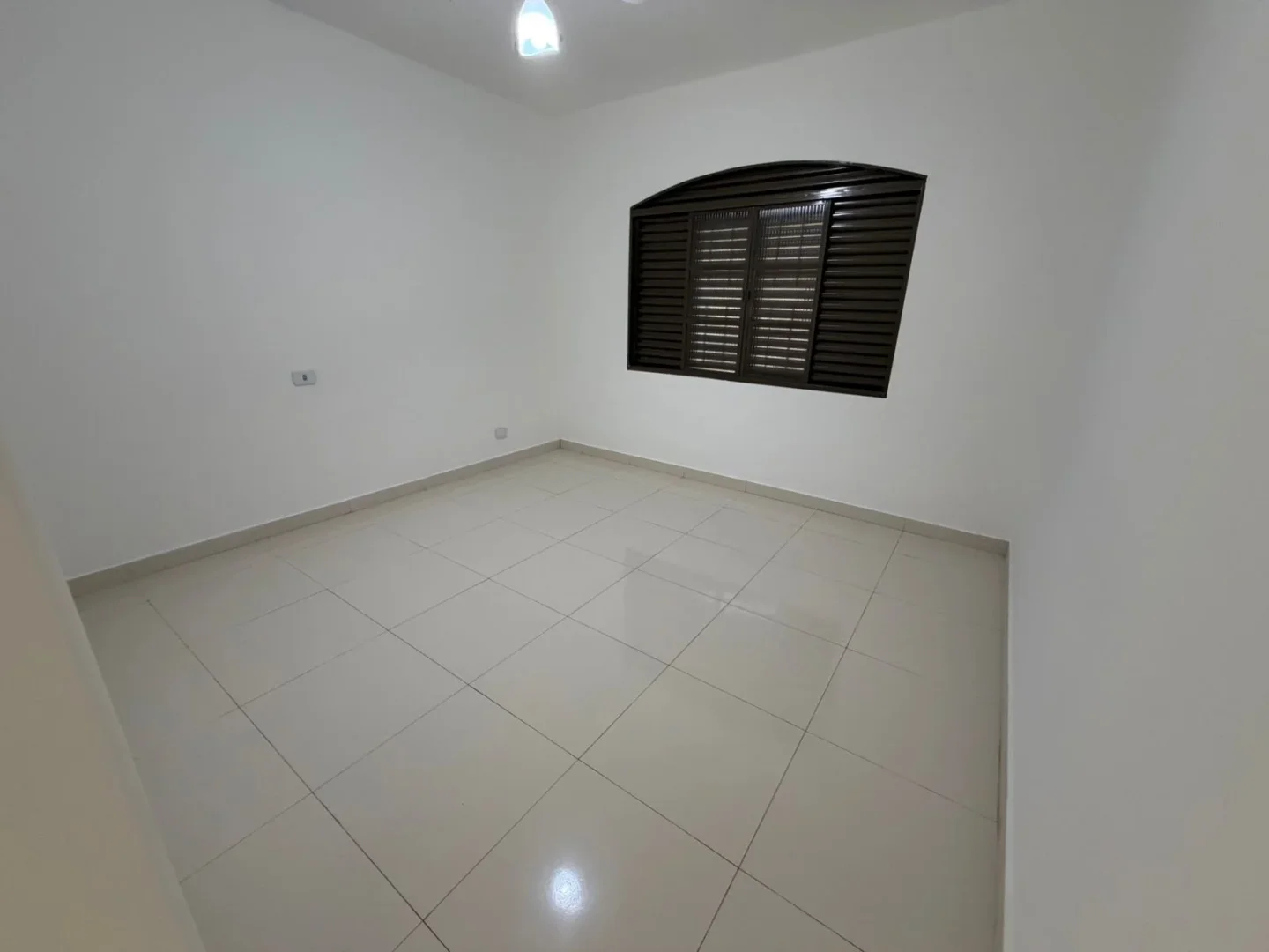 Casas para locação no Parque Eldorado em Maringá - foto 11