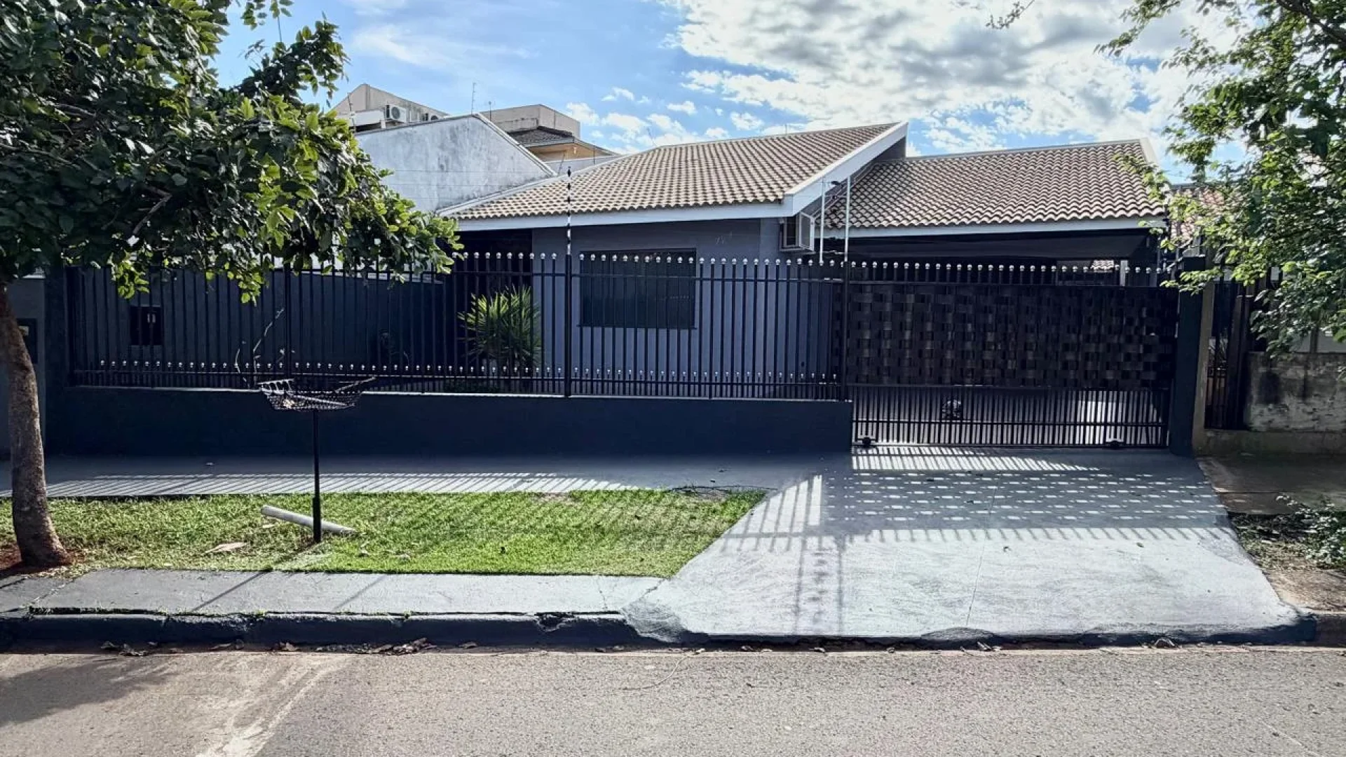 Casas à venda no Jardim Licce em Maringá - foto 1