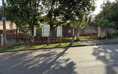 Casas à venda no Conjunto Requião em Maringá