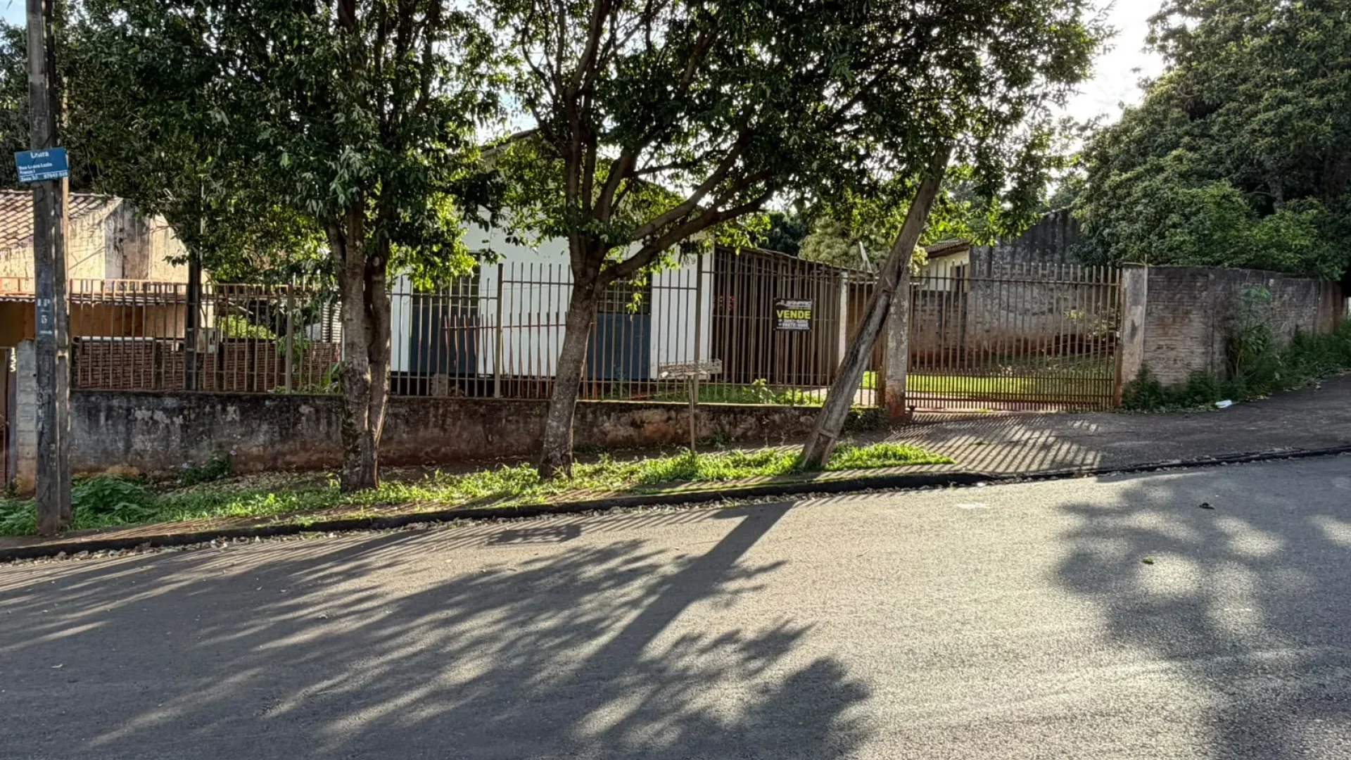 Casas à venda no Conjunto Requião em Maringá - foto 1