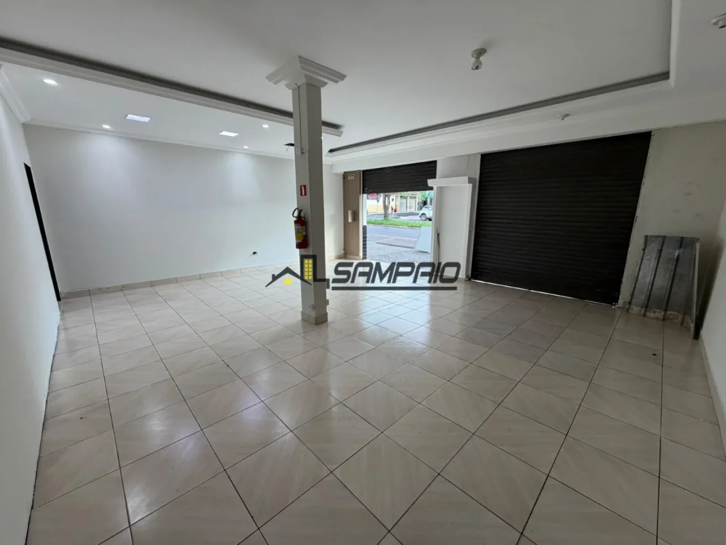 Salão Comercial para locação no Jardim Alvorada em Maringá - foto 4