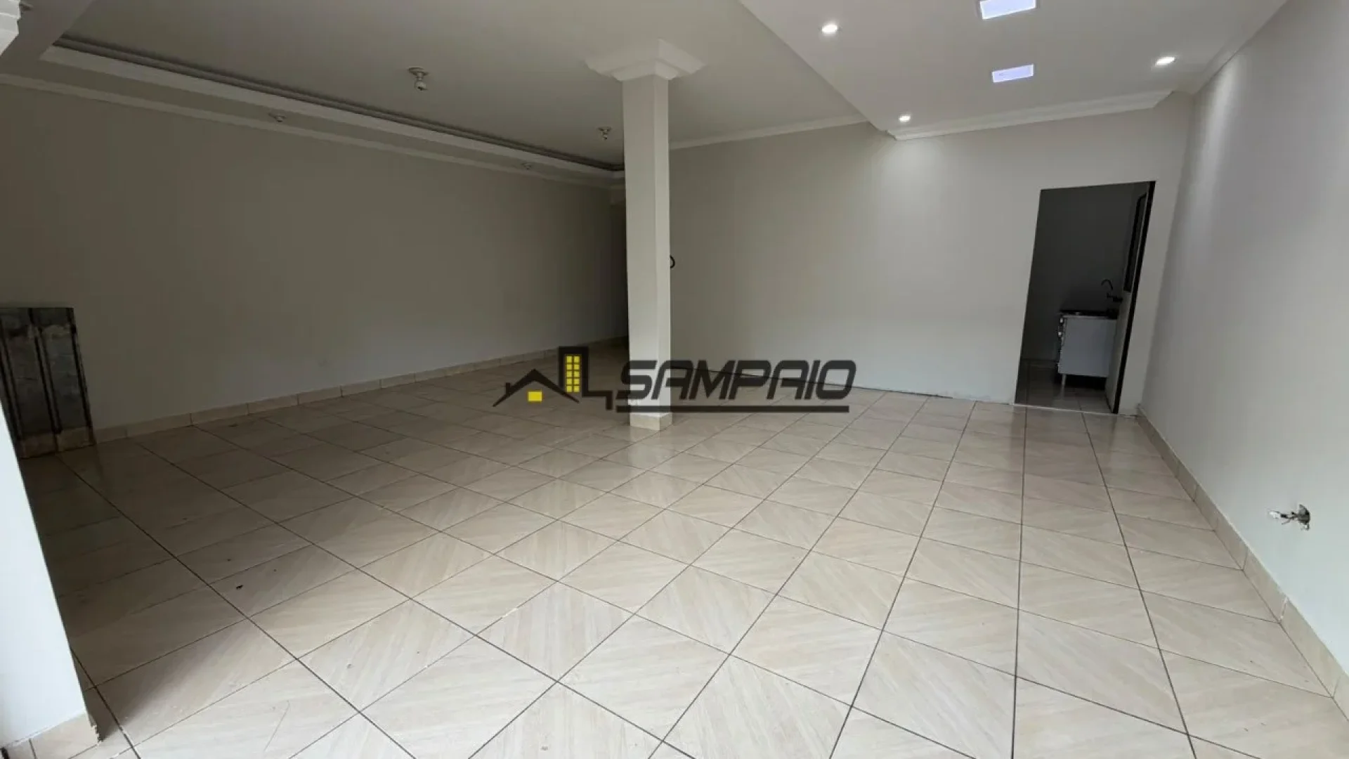 Salão Comercial para locação no Jardim Alvorada em Maringá - foto 5