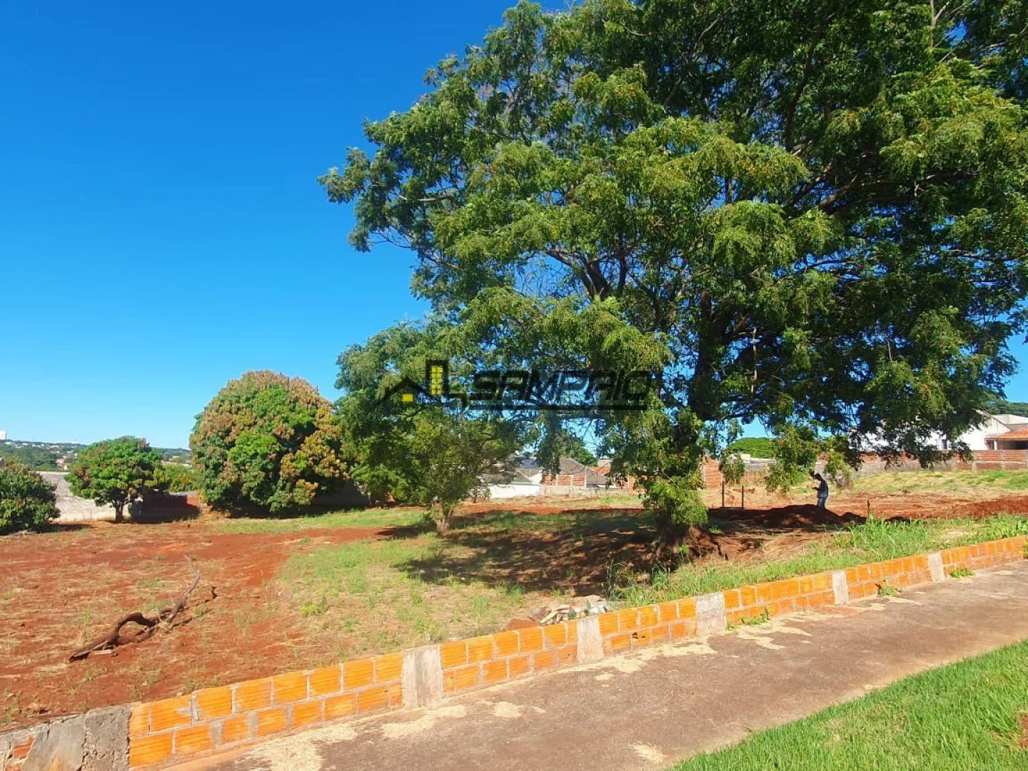 Terrenos residenciais à venda no Jardim Andrade em Maringá - foto 5