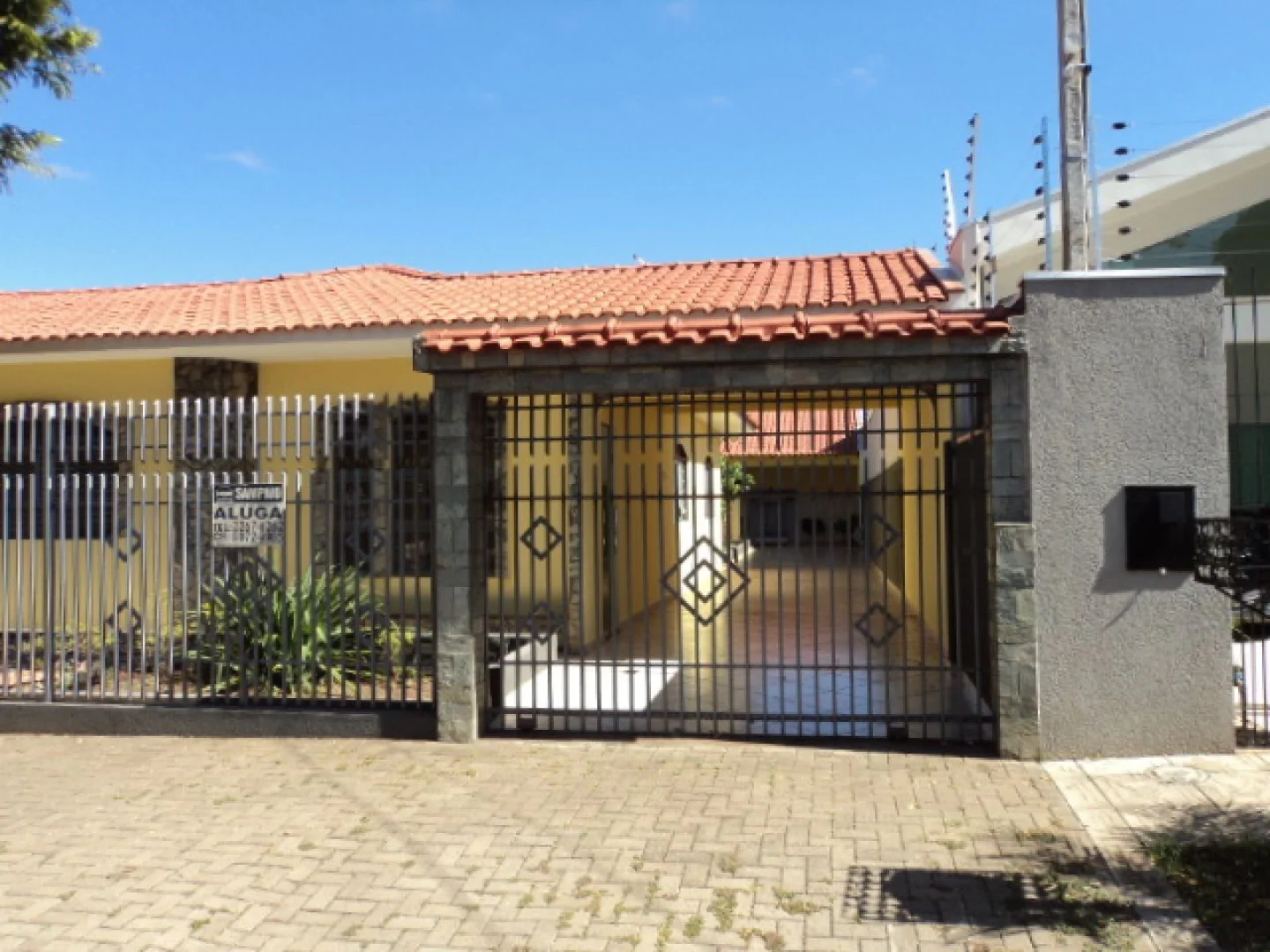 Casas à venda no Parque das Bandeiras em Maringá - foto 1