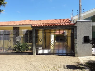 Casas à venda no Parque das Bandeiras em Maringá