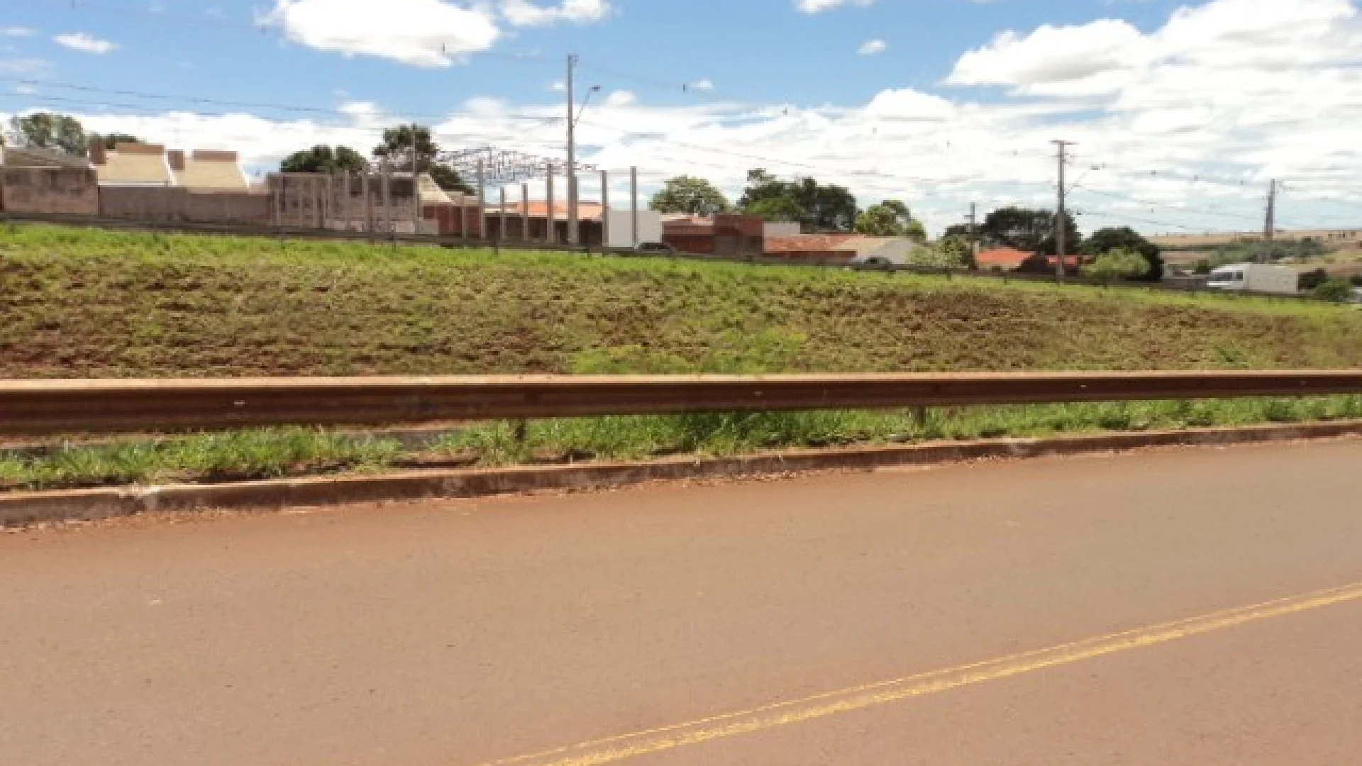 Terrenos comerciais à venda no Jardim Novo Alvorada em Maringá - foto 9