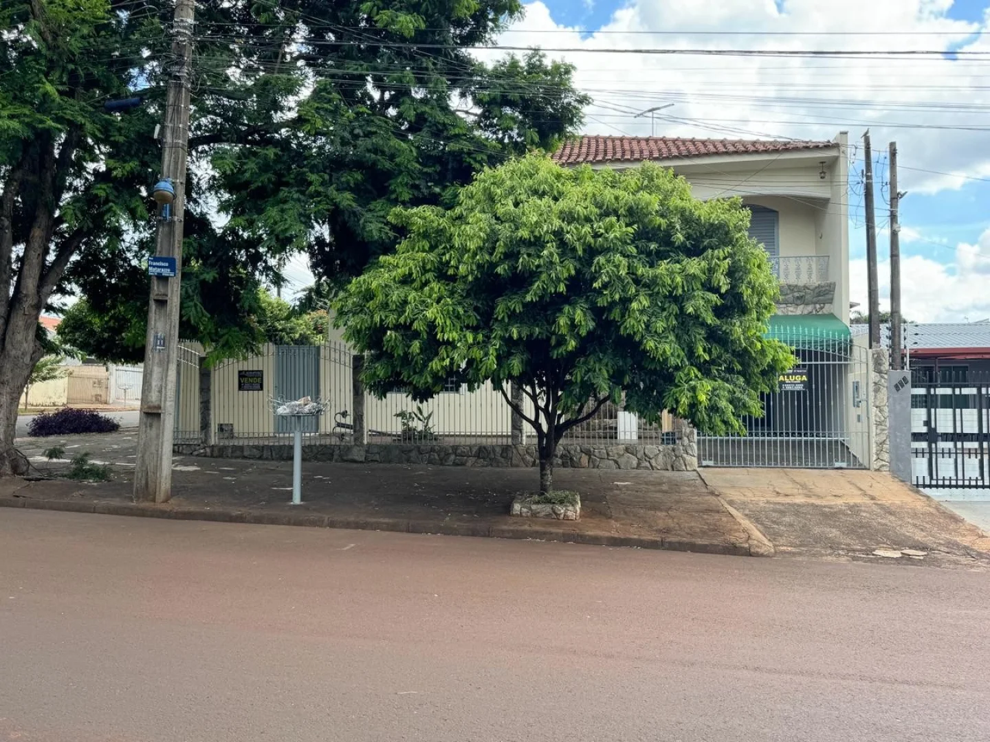 Sobrados à venda no Jardim Alvorada em Maringá - foto 1