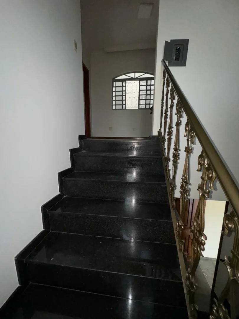 Sobrados à venda no Jardim Alvorada em Maringá - foto 12