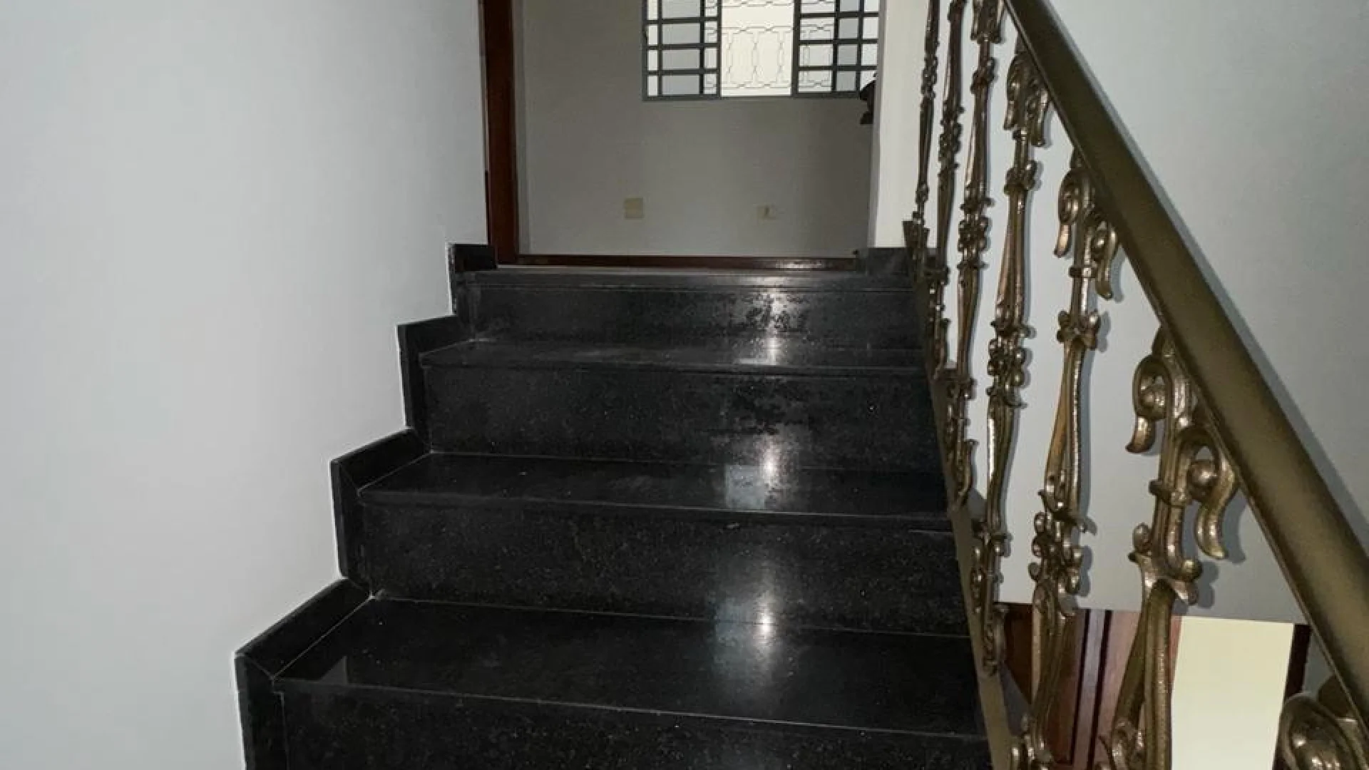 Sobrados à venda no Jardim Alvorada em Maringá - foto 12