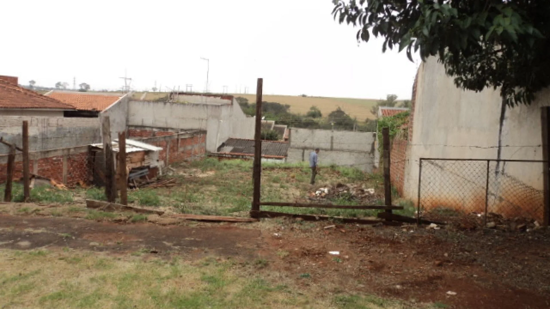Terrenos residenciais à venda no Jardim Madri em Maringá - foto 1