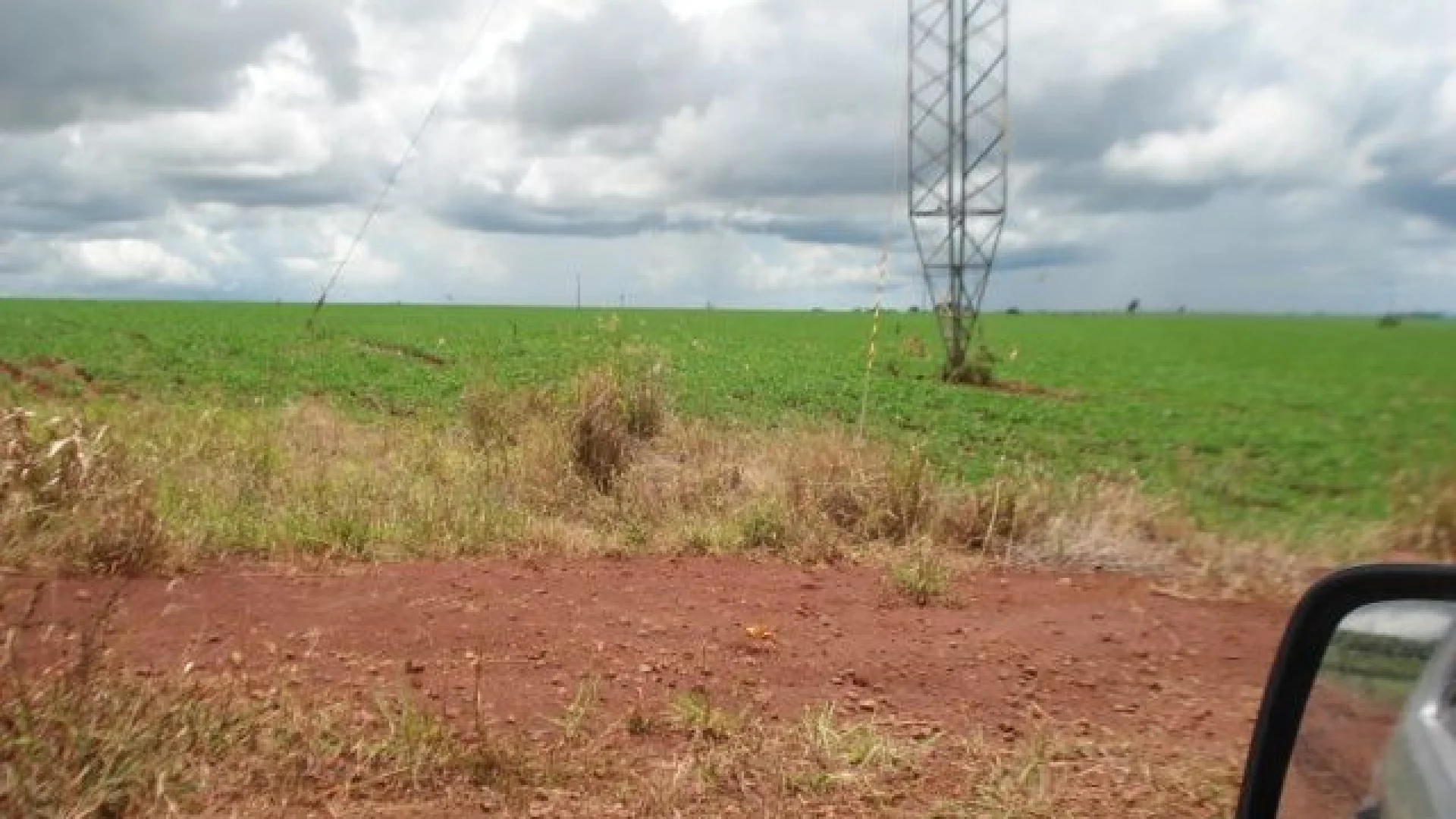 Sítios à venda no Estrada Ibipitanga em Maringá - foto 1
