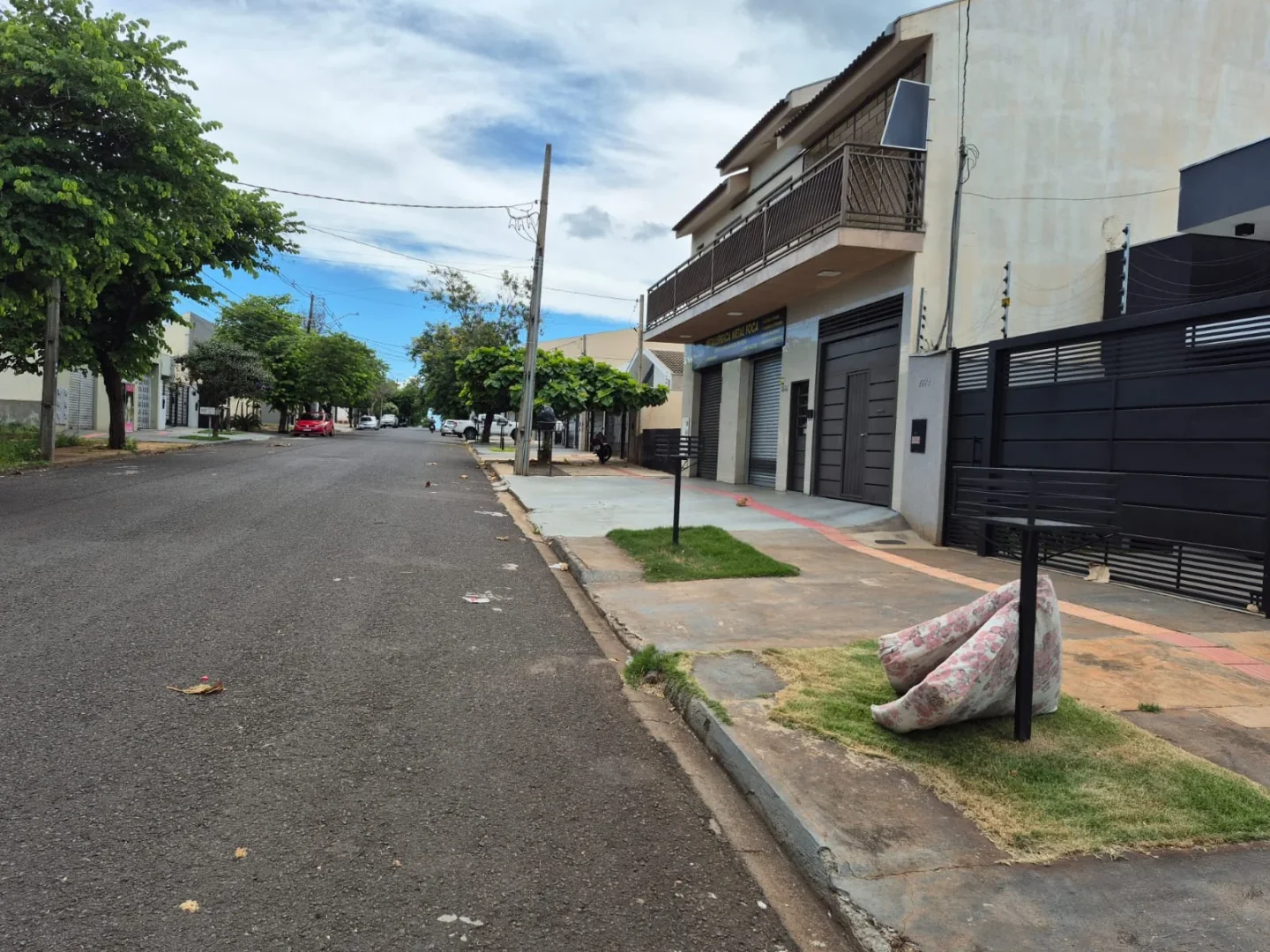 Terrenos comerciais à venda no Jardim Monte Rei em Maringá - foto 3