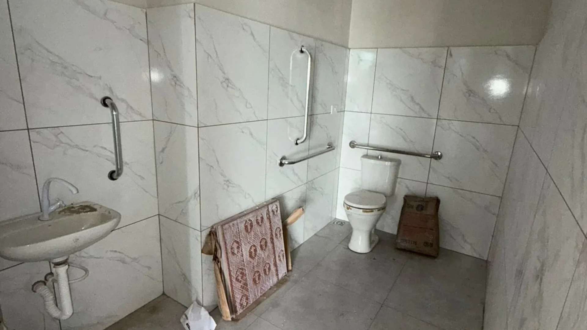Salão Comercial para locação no Residencial Tuiuti em Maringá - foto 8